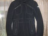 Женская одежда Пуховики, цена 850 Грн., Фото