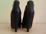 Взуття,  Жіноче взуття Черевики, ціна 150 Грн., Фото