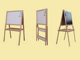 Дитячі меблі Письмові столи та обладнання, ціна 350 Грн., Фото