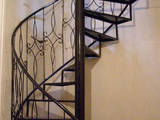 Строительные работы,  Окна, двери, лестницы, ограды Лестницы, Фото
