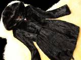 Жіночий одяг Шуби, ціна 6500 Грн., Фото