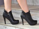 Взуття,  Жіноче взуття Черевики, ціна 950 Грн., Фото