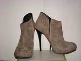 Взуття,  Жіноче взуття Черевики, ціна 600 Грн., Фото