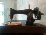 Бытовая техника,  Чистота и шитьё Швейные машины, цена 1500 Грн., Фото