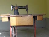 Бытовая техника,  Чистота и шитьё Швейные машины, цена 300 Грн., Фото