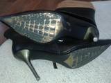 Взуття,  Жіноче взуття Чоботи, ціна 250 Грн., Фото