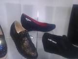 Взуття,  Жіноче взуття Спортивне взуття, ціна 3050 Грн., Фото