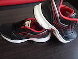 Взуття,  Жіноче взуття Спортивне взуття, ціна 200 Грн., Фото