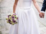 Жіночий одяг Весільні сукні та аксесуари, ціна 4000 Грн., Фото