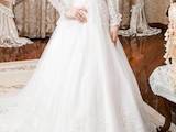 Женская одежда Свадебные платья и аксессуары, цена 4500 Грн., Фото
