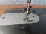 Бытовая техника,  Чистота и шитьё Швейные машины, цена 1100 Грн., Фото