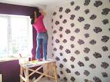 Будівельні роботи,  Оздоблювальні, внутрішні роботи Поклейка шпалер, Фото